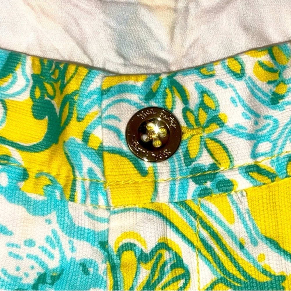 EUC‎ Lilly Pulitzer Shorts - Picture 5 of 11